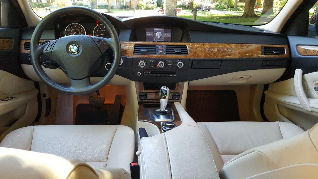 2009 BMW 528i