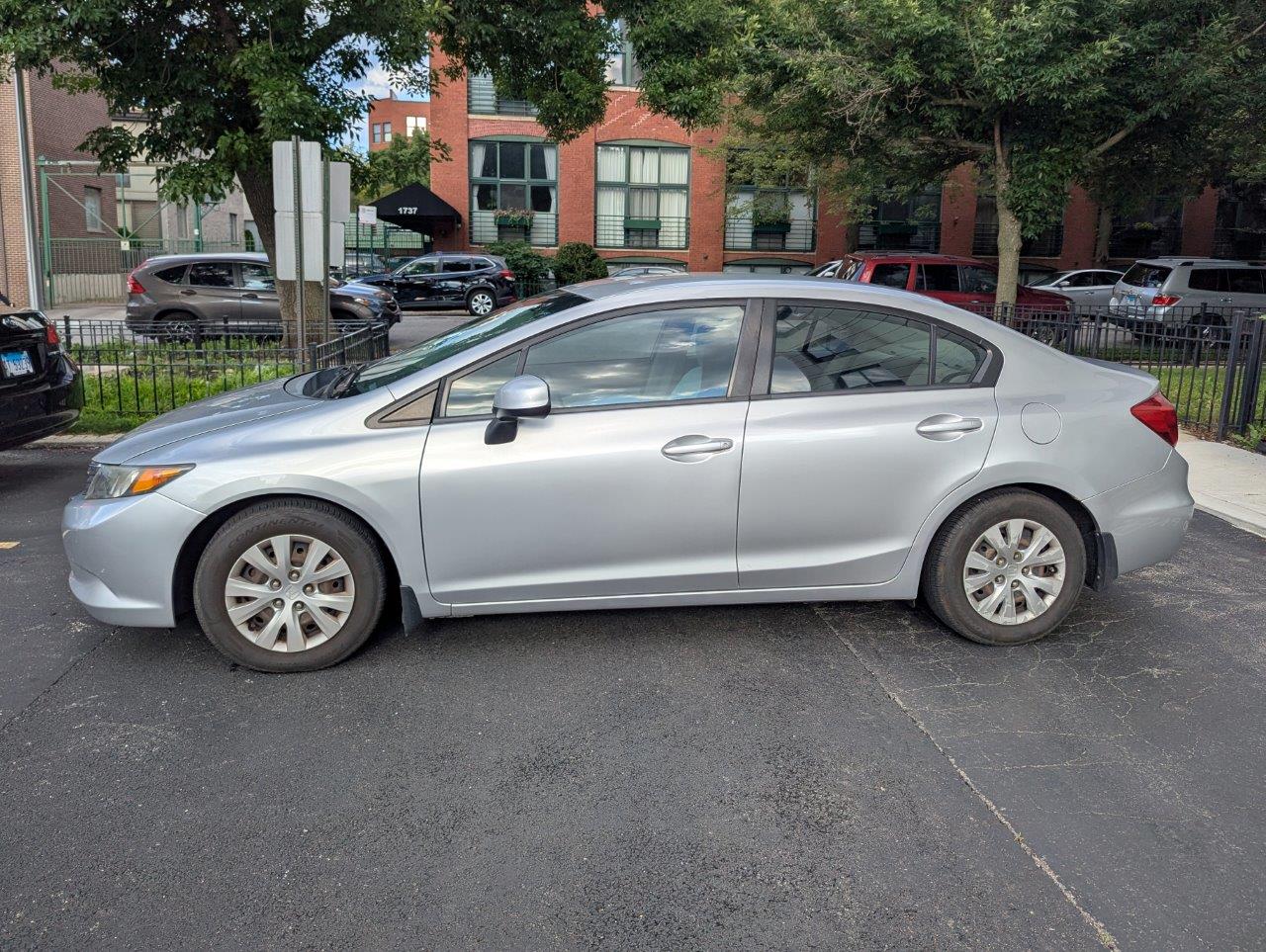 2012 Honda Civic LX 4-Door Sedan - 1.8L i-VTEC Engine, Automatic, FWD