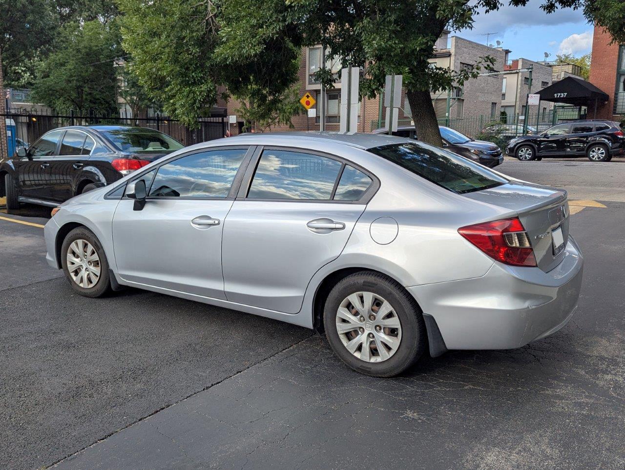 2012 Honda Civic LX 4-Door Sedan - 1.8L i-VTEC Engine, Automatic, FWD