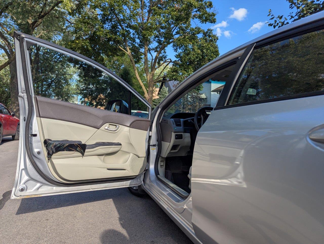 2012 Honda Civic LX 4-Door Sedan - 1.8L i-VTEC Engine, Automatic, FWD