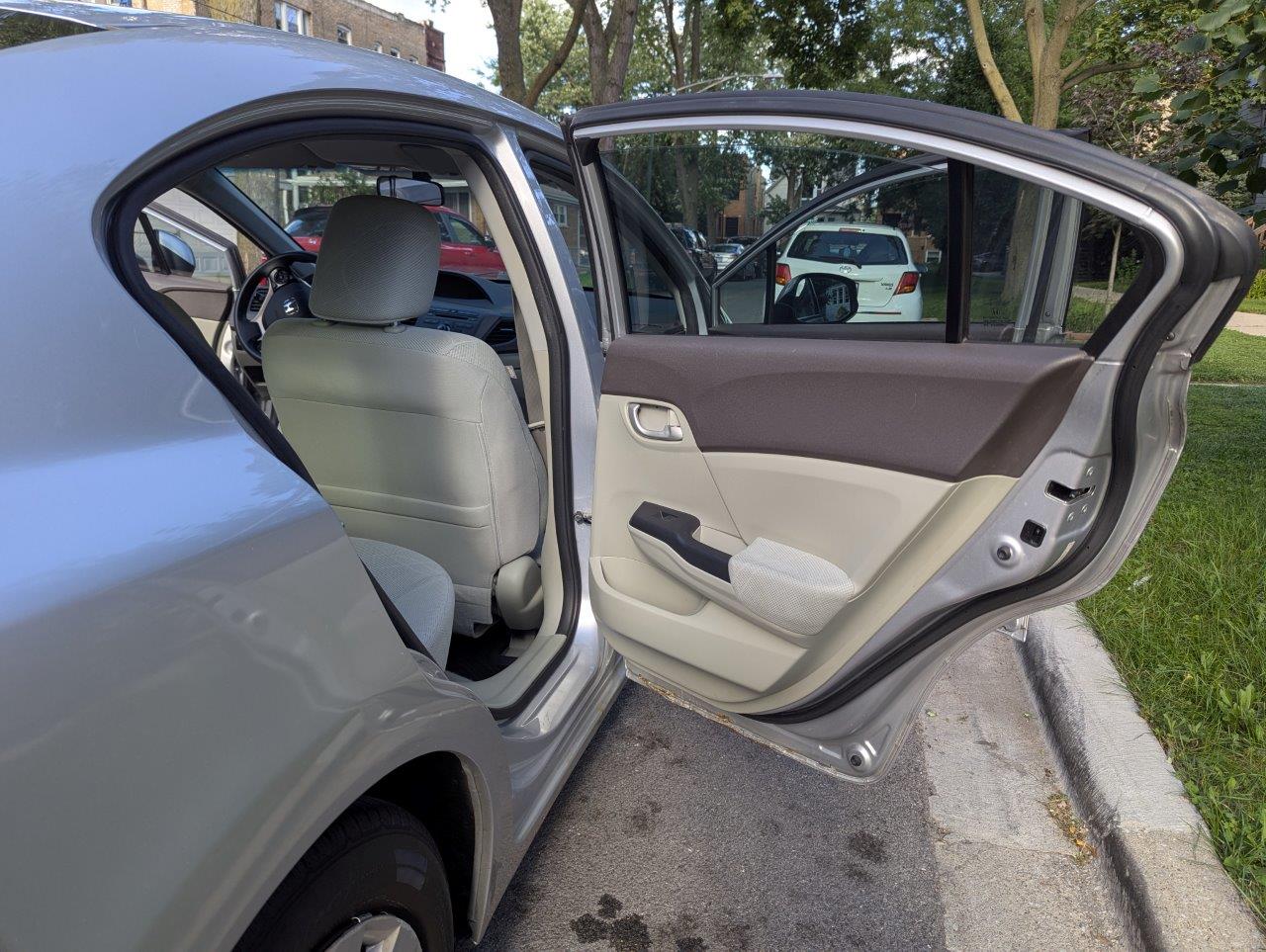 2012 Honda Civic LX 4-Door Sedan - 1.8L i-VTEC Engine, Automatic, FWD