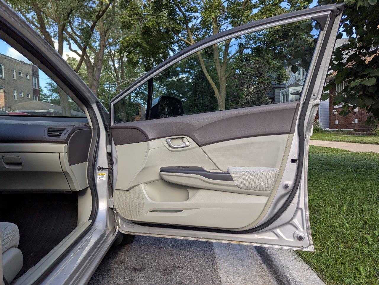 2012 Honda Civic LX 4-Door Sedan - 1.8L i-VTEC Engine, Automatic, FWD