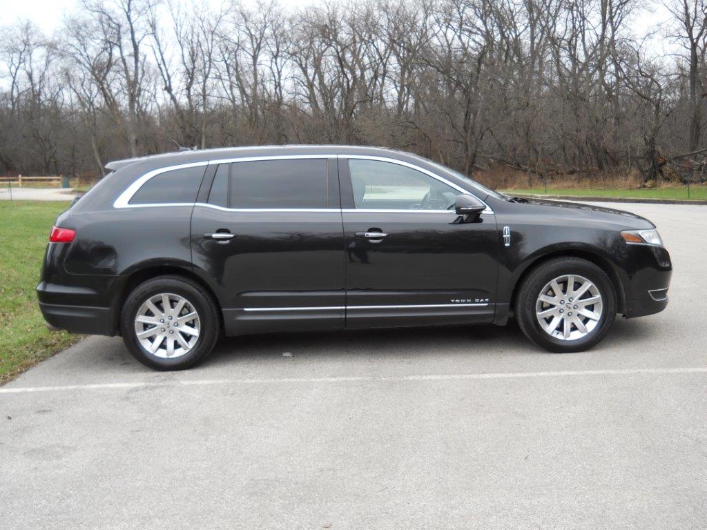 2013 Lincoln MKT