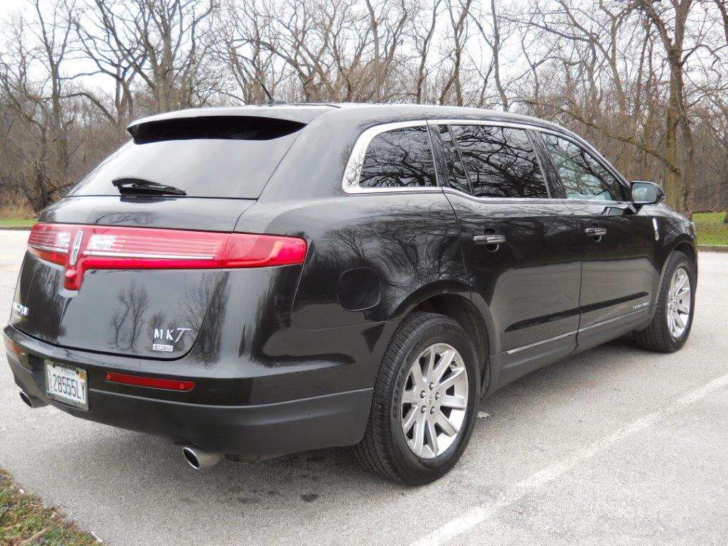 2013 Lincoln MKT