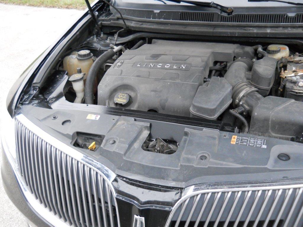 2013 Lincoln MKT