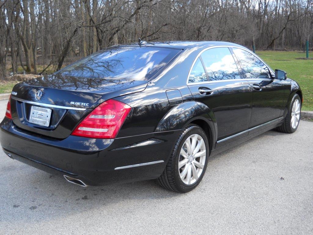 2013 Mercedes Benz S350 Bluetec diesel 4MATIC 4-door sedan