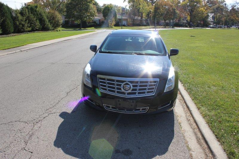 2014 Cadillac XTS 4-door sedan