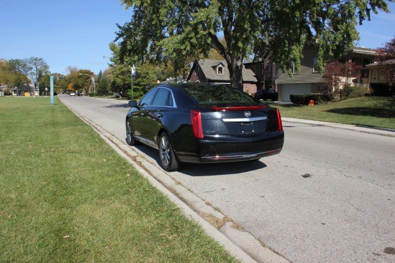 2014 Cadillac XTS 4-door sedan