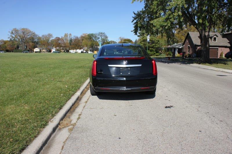 2014 Cadillac XTS 4-door sedan