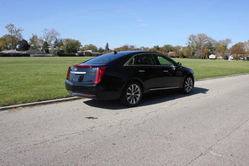 2014 Cadillac XTS 4-door sedan