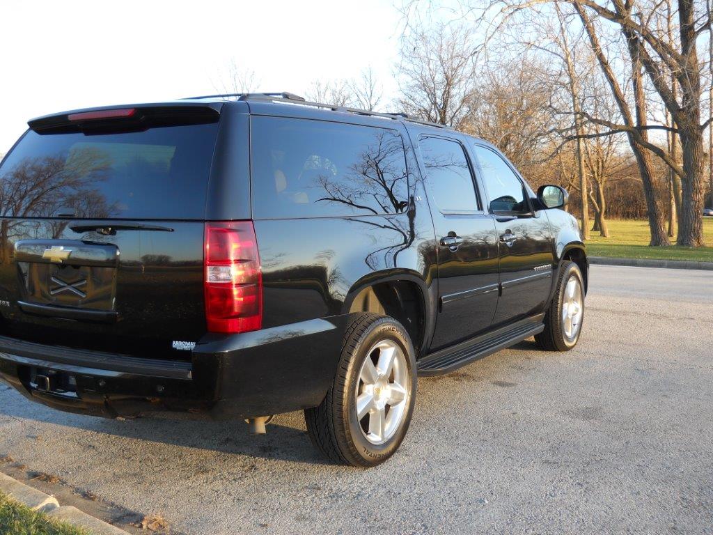 2014 Chevy Suburban LT