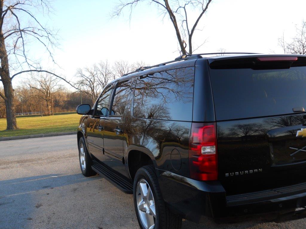 2014 Chevy Suburban LT