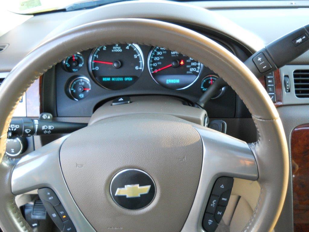 2014 Chevy Suburban LT