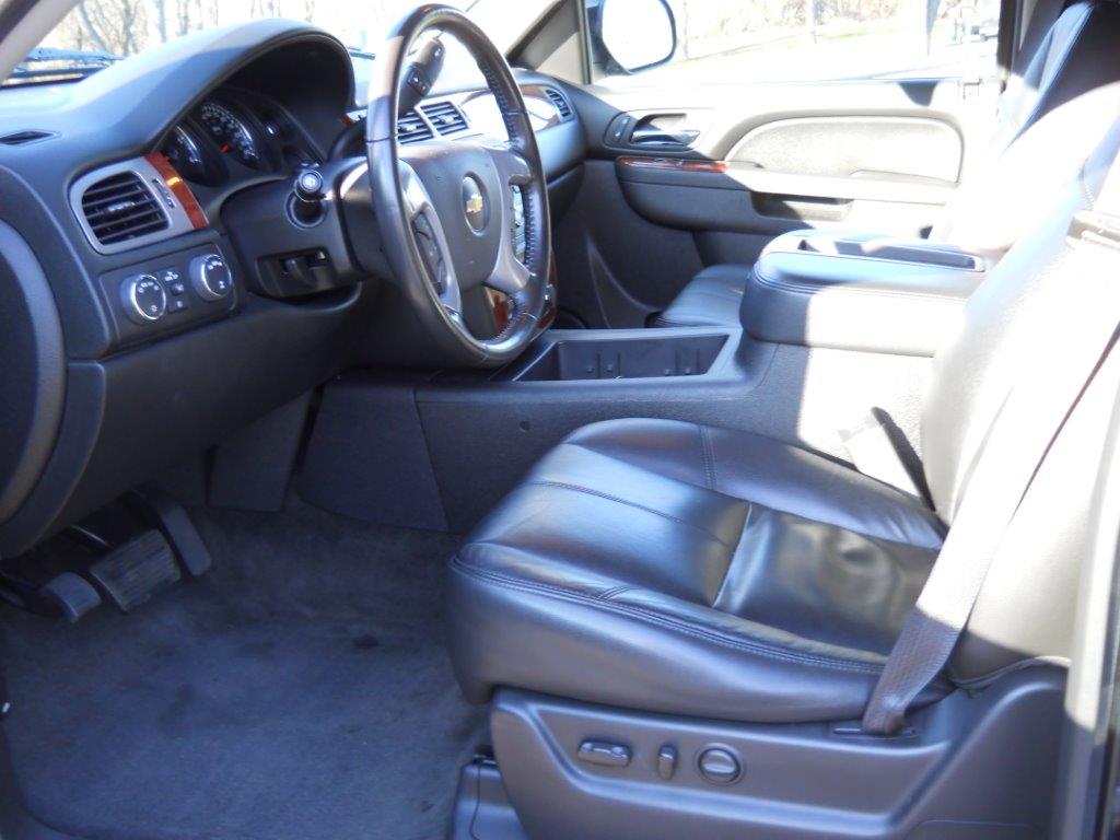 2014 Chevy Suburban LT