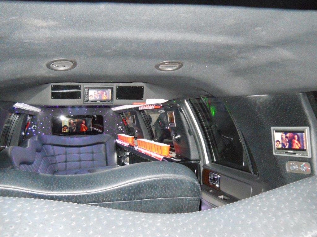 2014 Lincoln Navigator L stretch limo 140, 14-pass QVM
