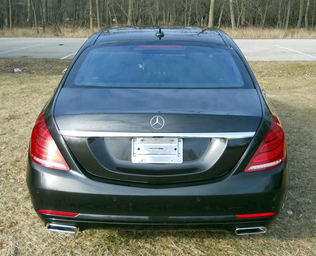 2014 Mercedes Benz S550 4Matic 4-door sedan Edition 1