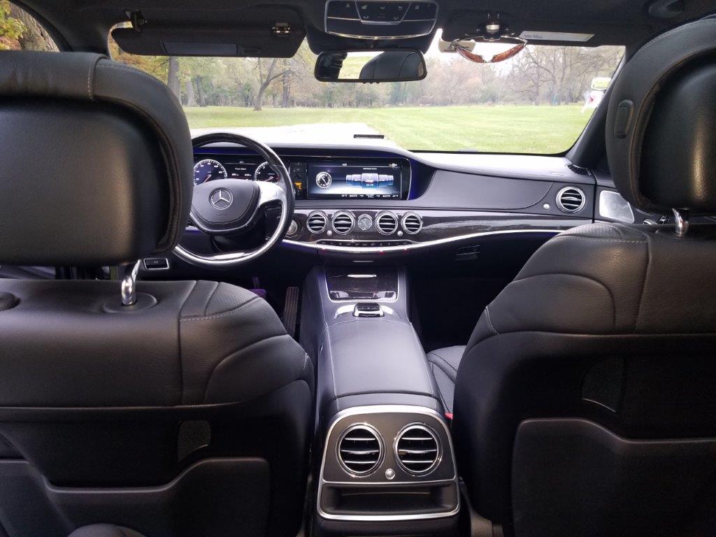 2016 Mercedes Benz S550 4Matic 4-door sedan