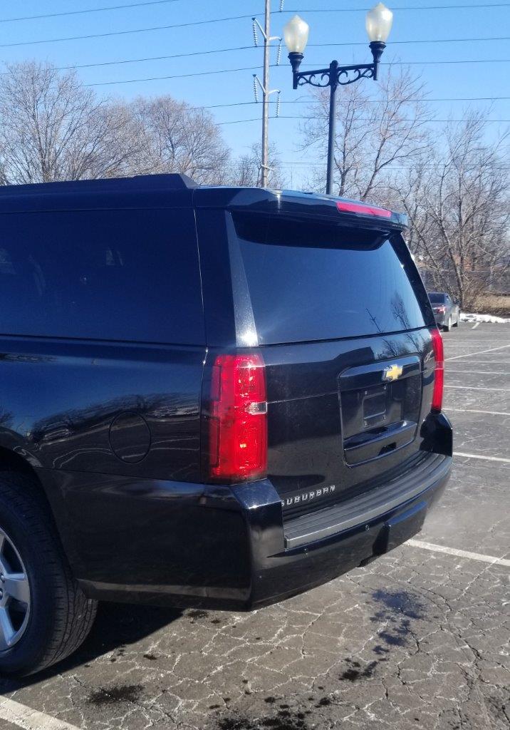 2017 Chevrolet Suburban LT