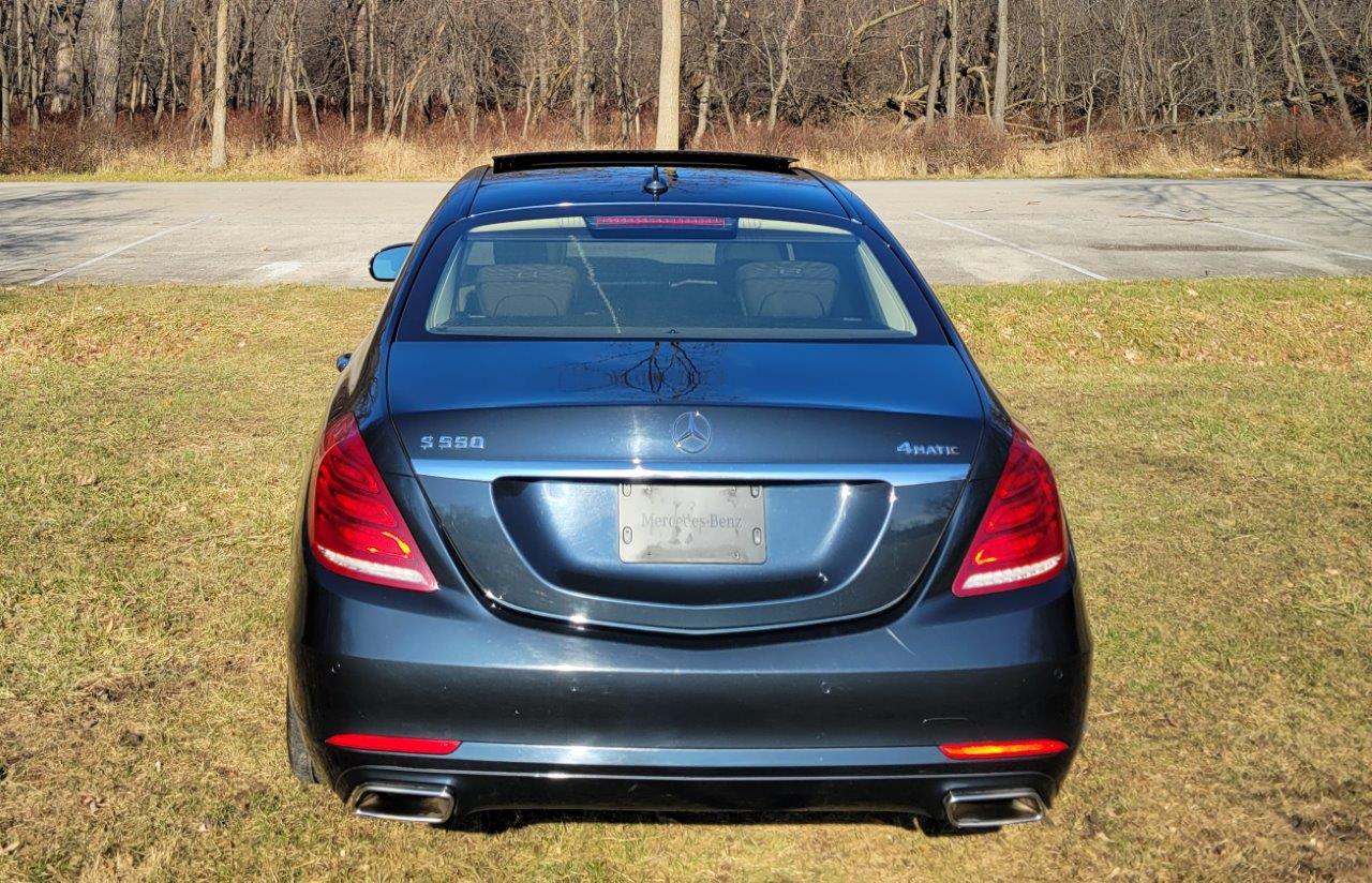 2017 Mercedes-Benz S-Class S 550 4MATIC Sedan with Premium Package, Rear seat Package, Comfort and Surround view driver's assistance. Pano Roof