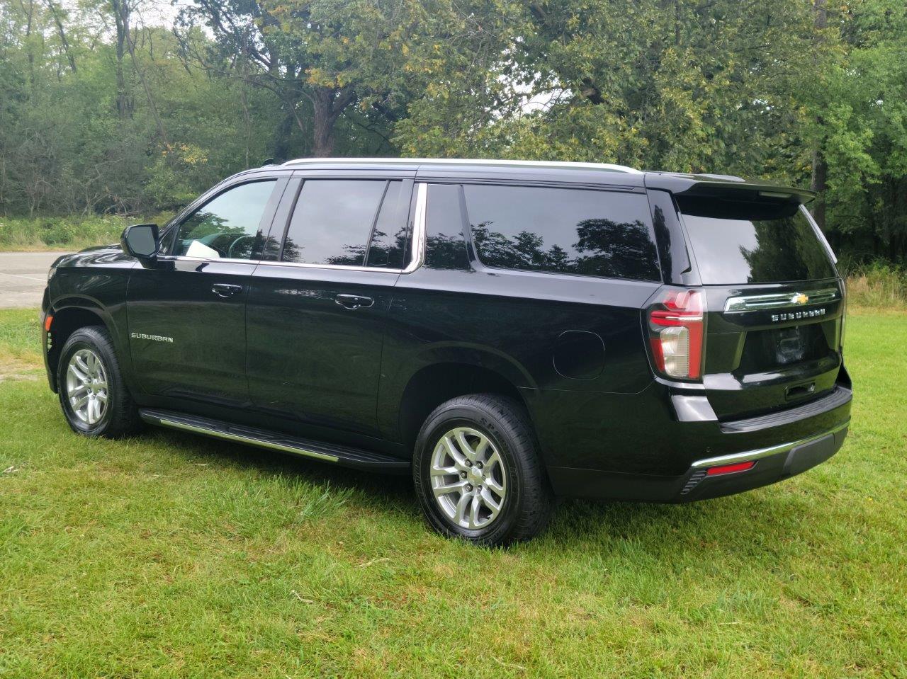 2021 Chevrolet Suburban LS Utility