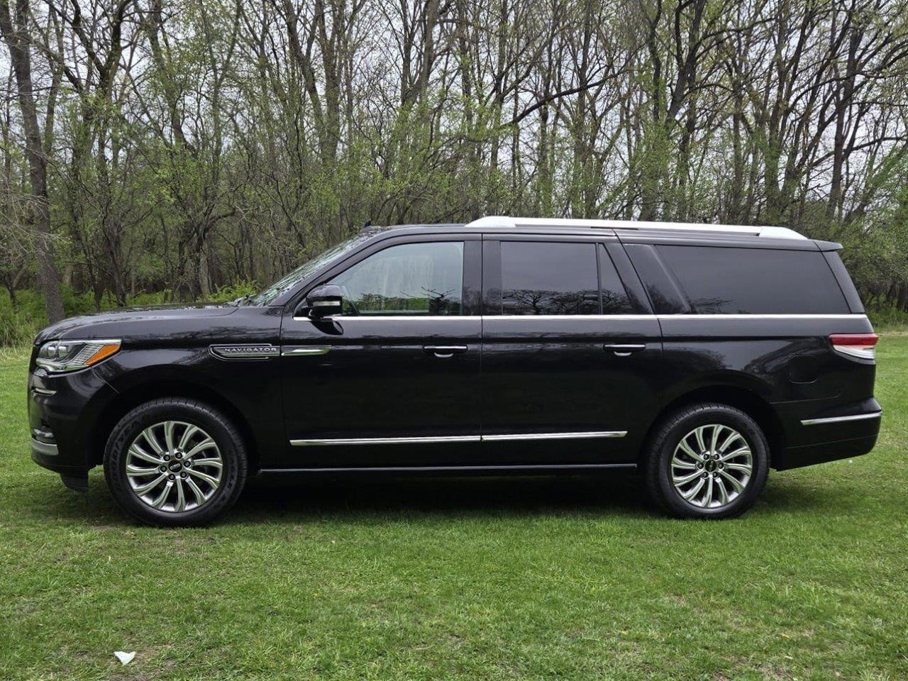 2022 Lincoln Navigator L SUV
