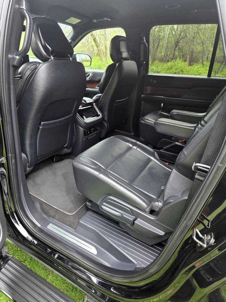 2022 Lincoln Navigator L SUV