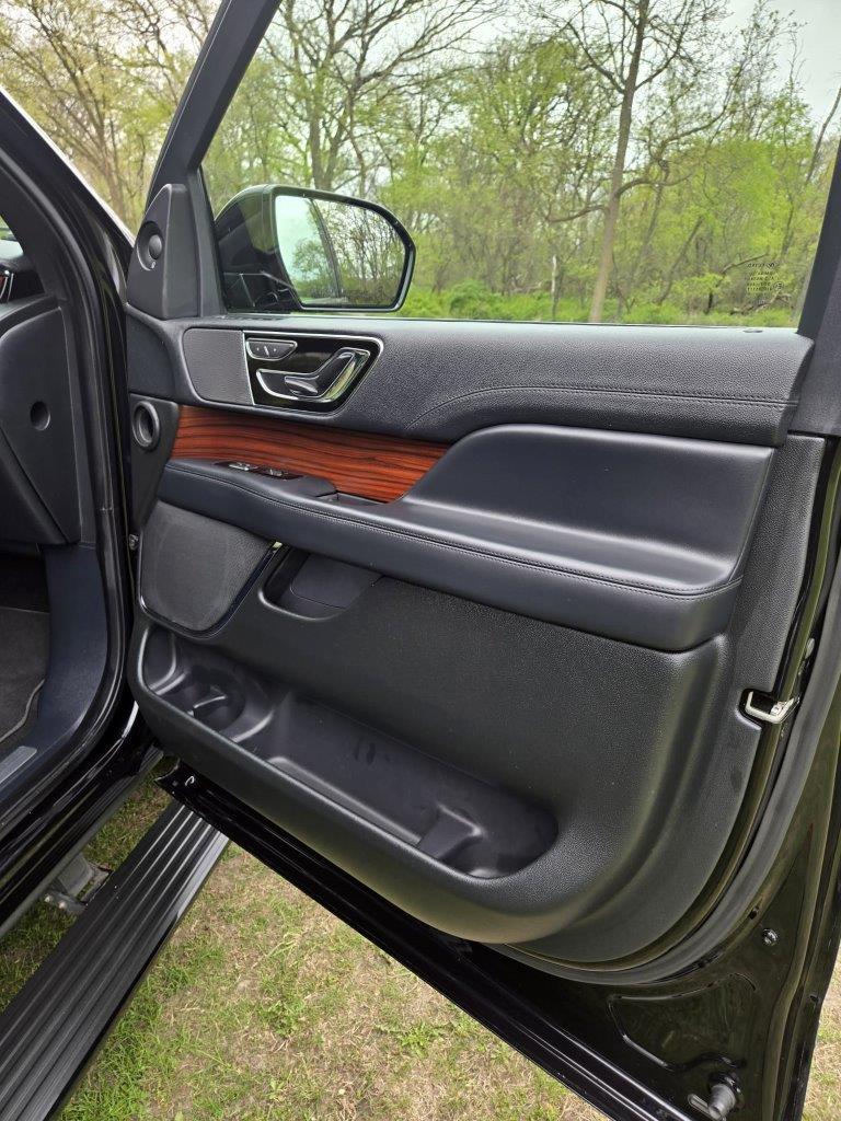 2022 Lincoln Navigator L SUV