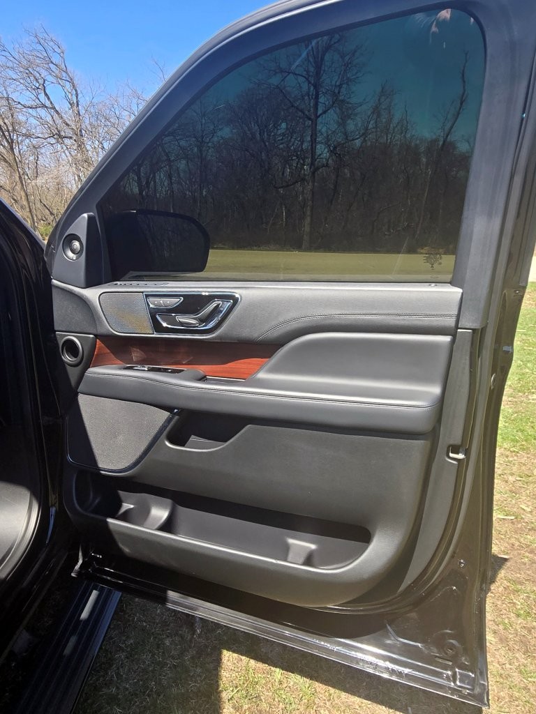 2023 Lincoln Navigator L Standard SUV