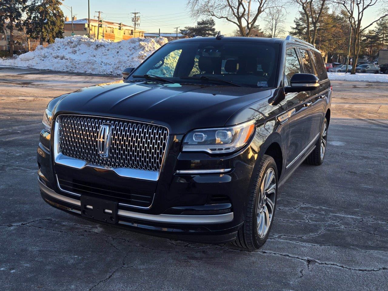 2023 Lincoln Navigator L Standard SUV