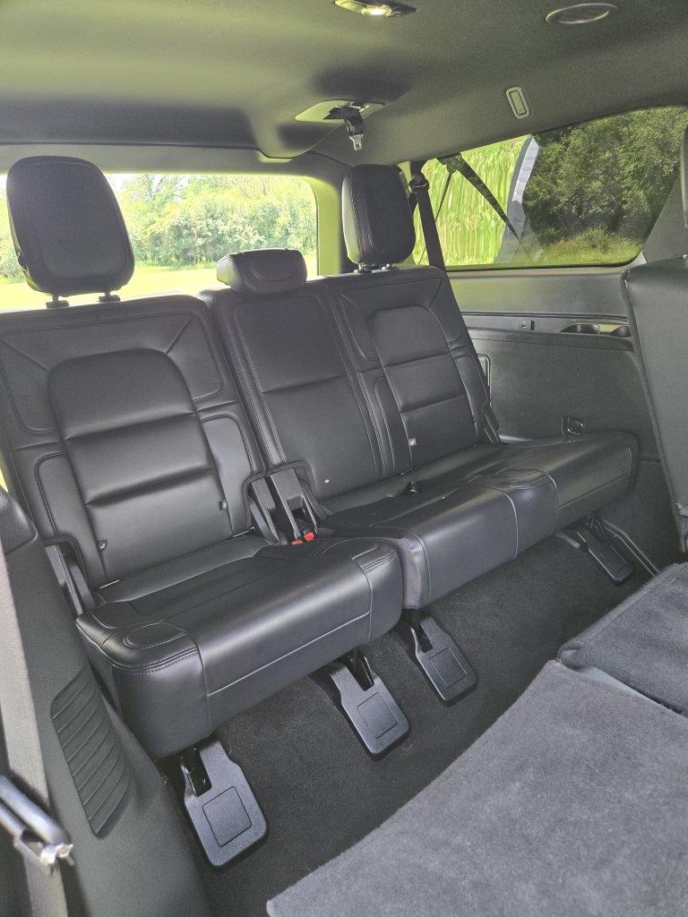 2023 Lincoln Navigator L Standard SUV