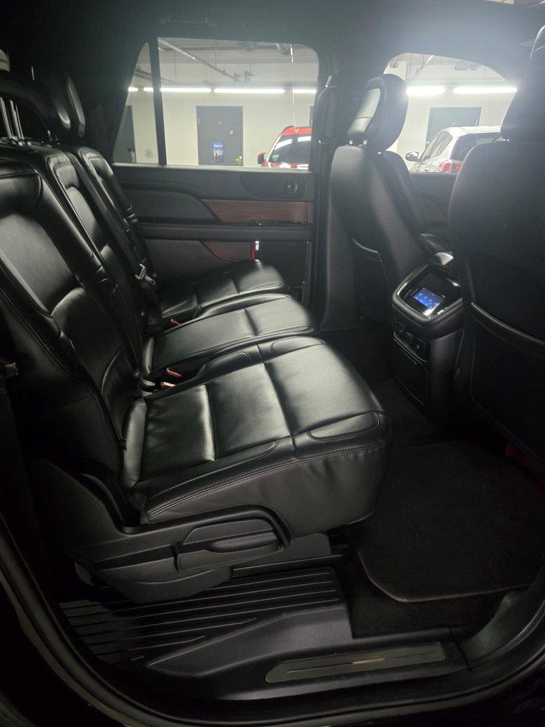 2023 Lincoln Navigator L Standard SUV