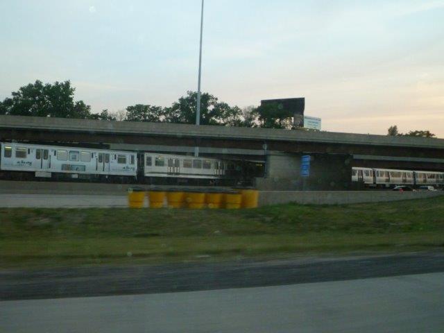 Orland Park stretch limousine going to Chicago